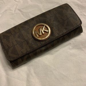Michael Kors wallet